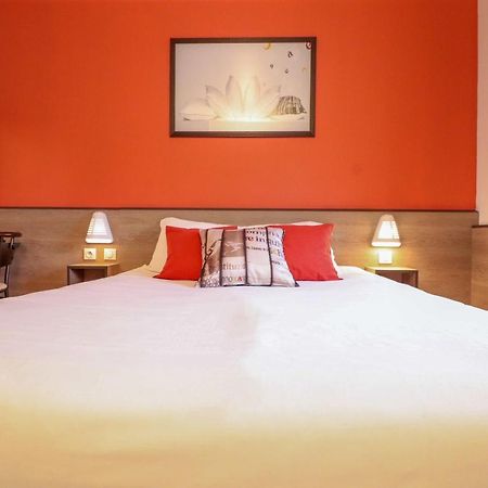 Ace Hotel Travel Athee Sur Cher Exterior foto